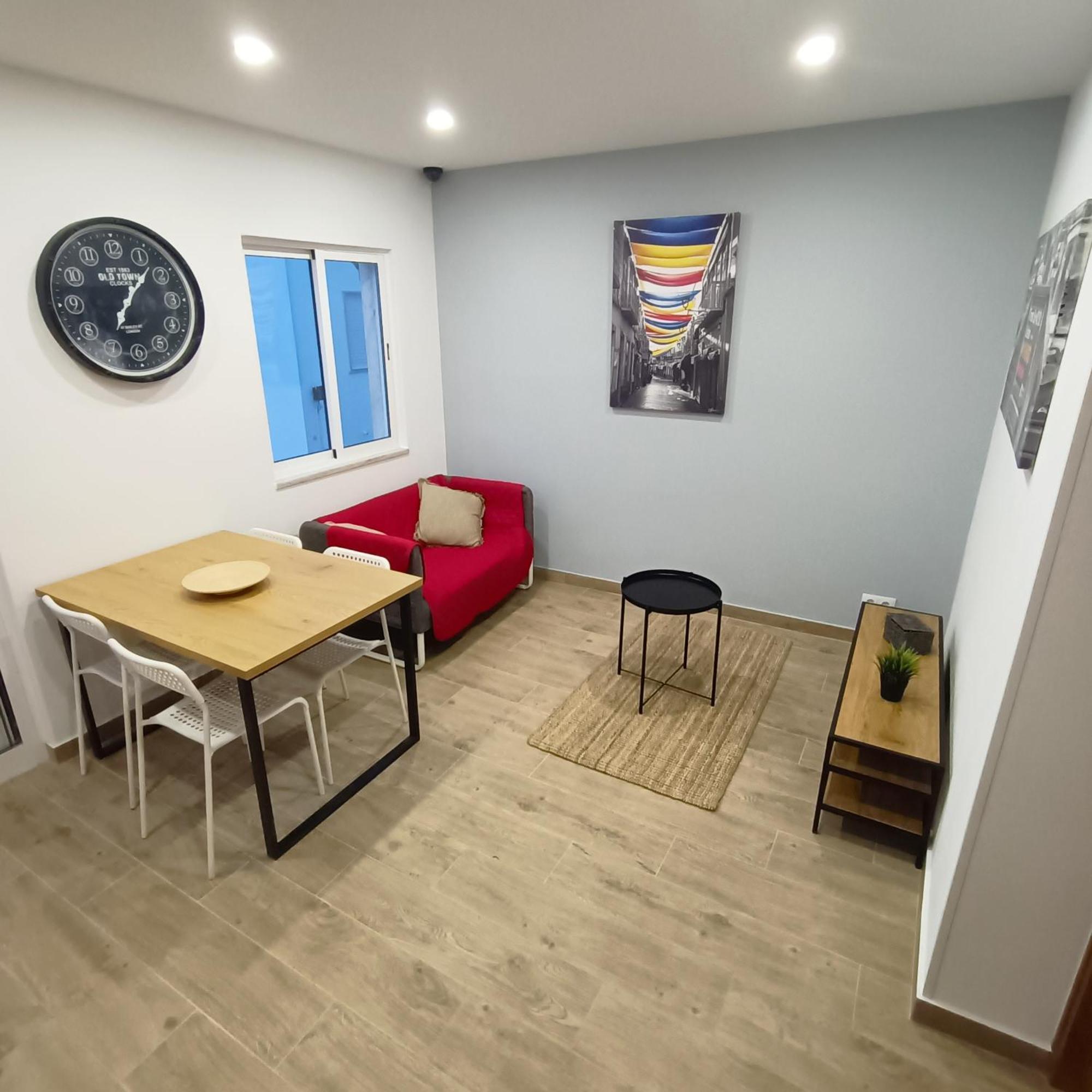 Good Vibes - Lagos Guesthouse Bagian luar foto