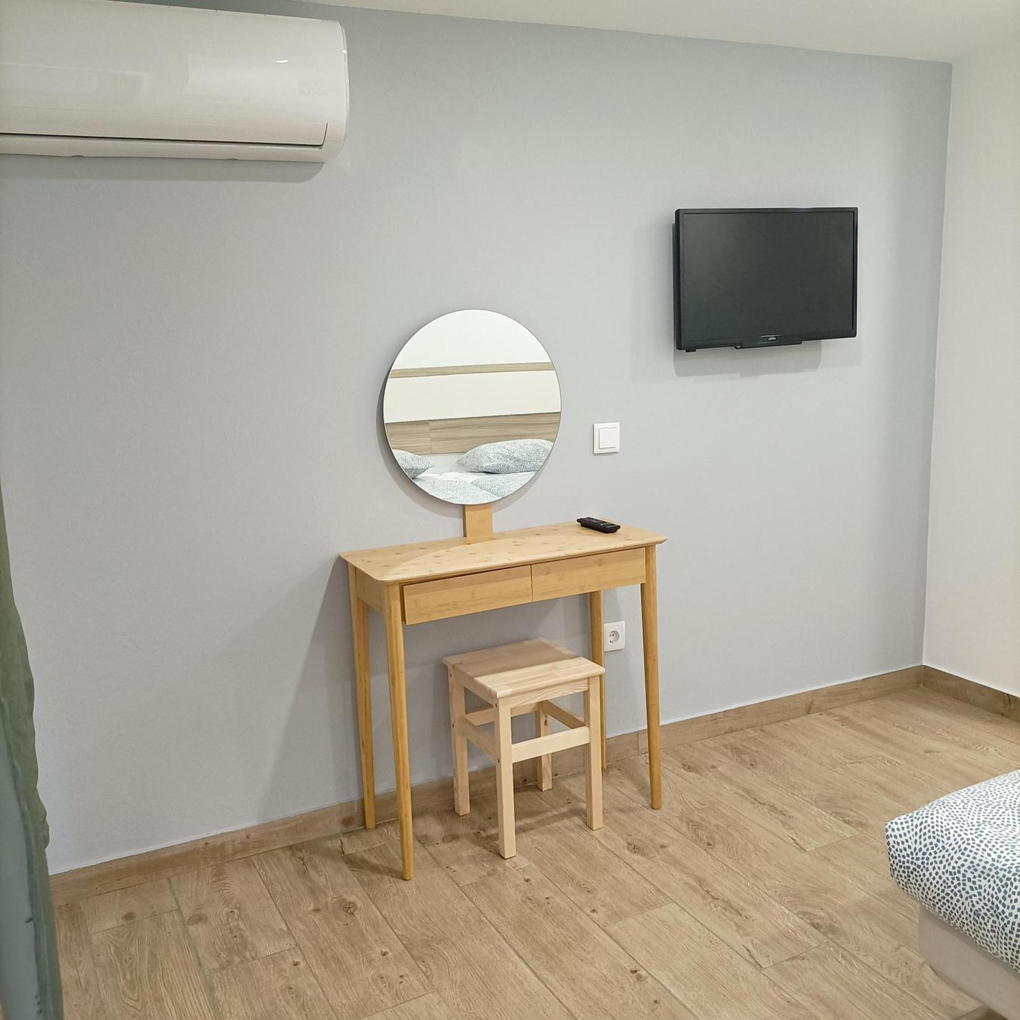 Good Vibes - Lagos Guesthouse Bagian luar foto